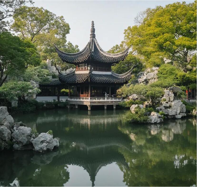 浉河区飞槐餐饮有限公司